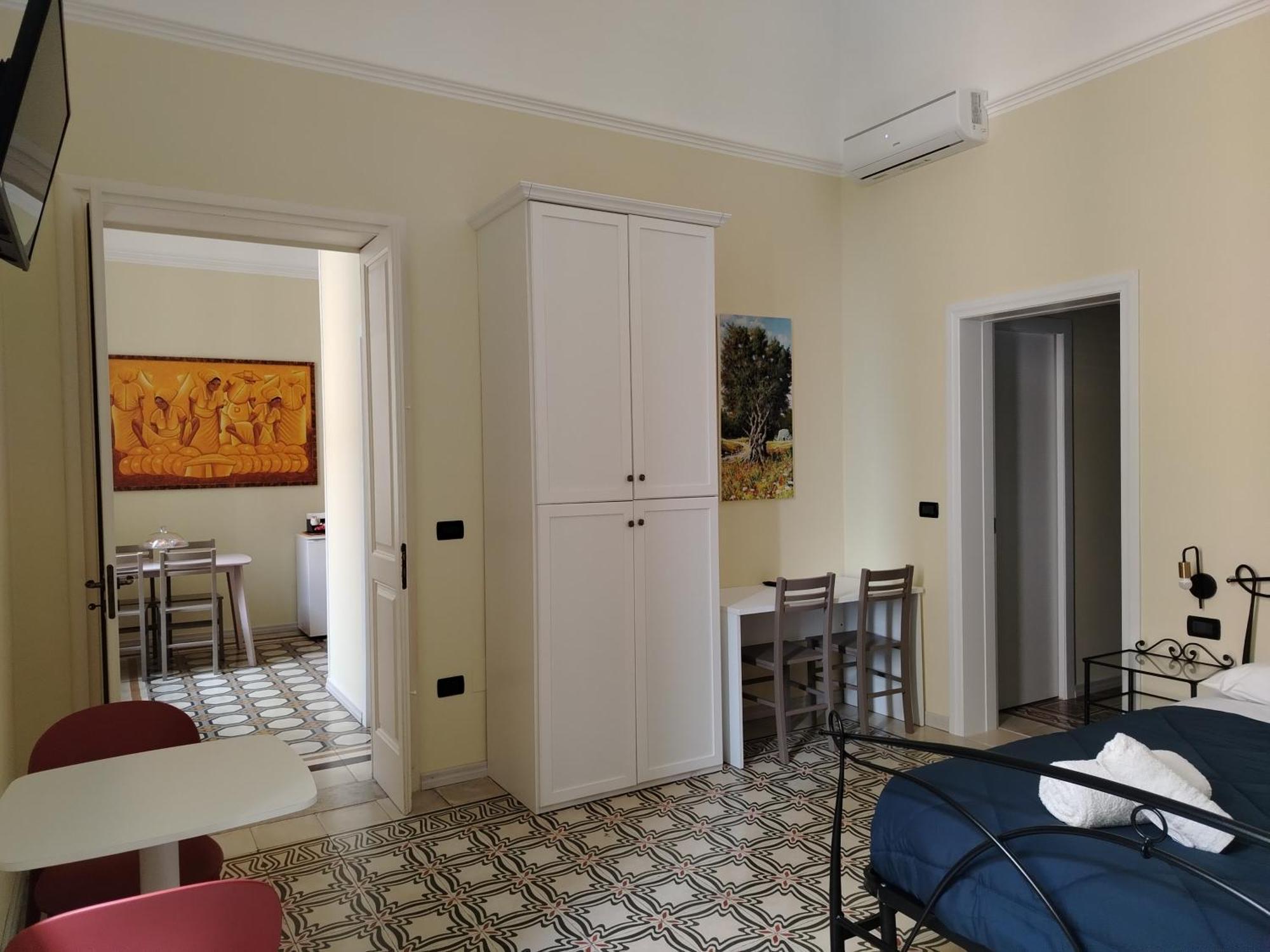 Palazzo Castellano Bed and Breakfast Lecce Exteriör bild